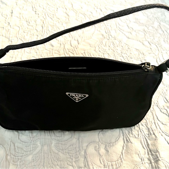 Prada small black nylon purse - Picture 7 of 8
